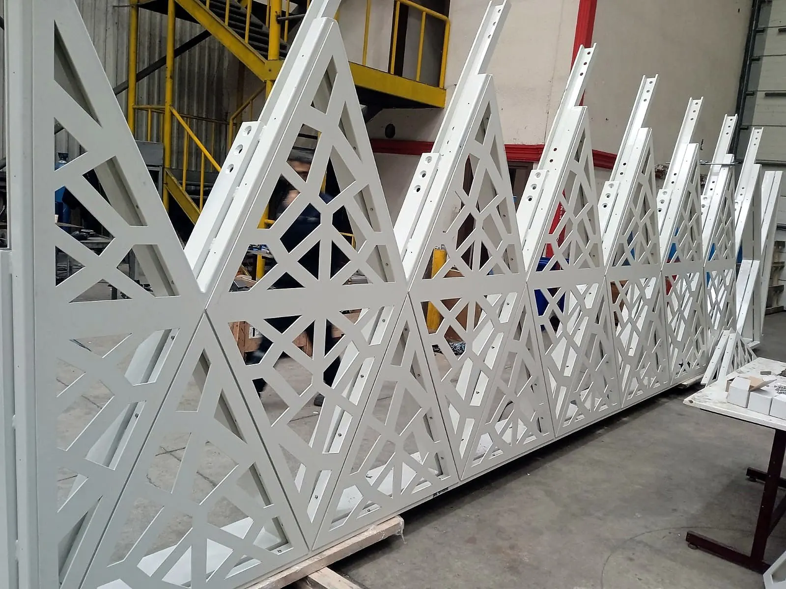White sunshade screen modules